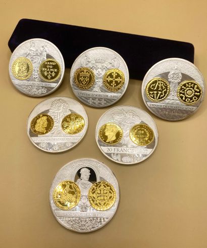 MONNAIE DE PARIS 
A set of collector's coins...