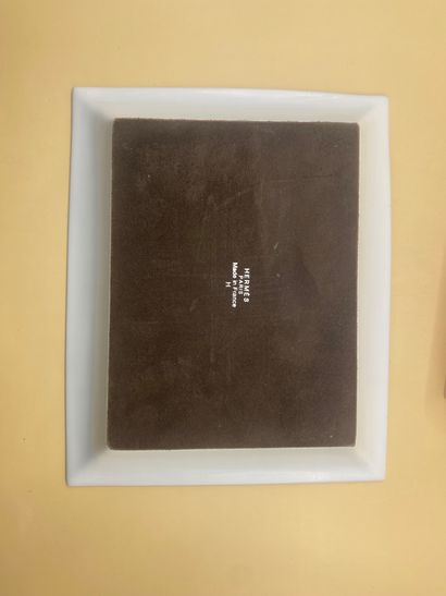 HERMÈS PARIS 
Vide-poche rectangulaire en...