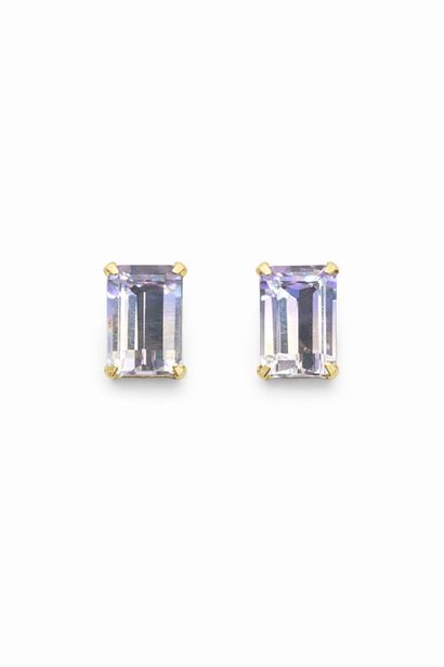 Pair of 18K (750/1000) yellow gold earrings...