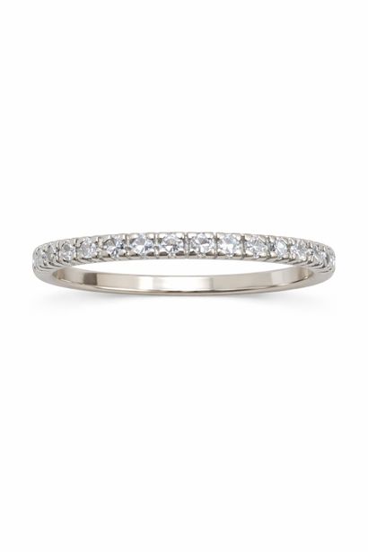American wedding band in 18K (750/1000) white...