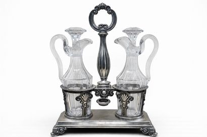 Oil and vinegar cruet in silver (950/1000)...