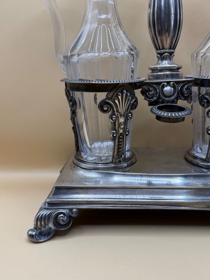 Oil and vinegar cruet in silver (950/1000)...