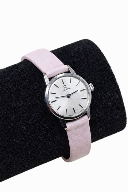 OMEGA 
Circa 1965
Steel ladies' watch with...