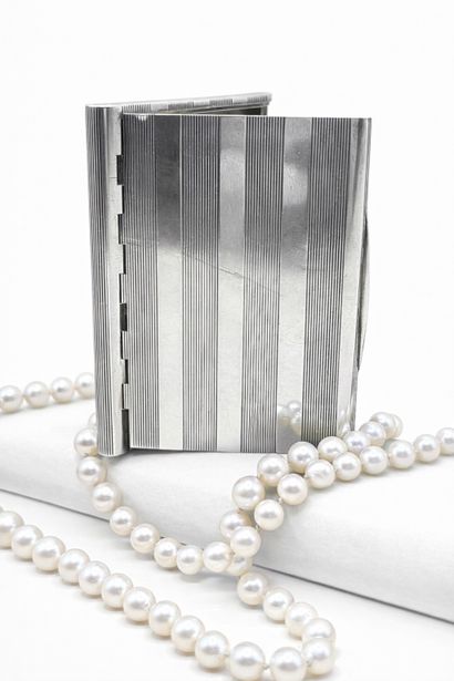 JANESICH 
Cigarette case in silver (925/1000)...