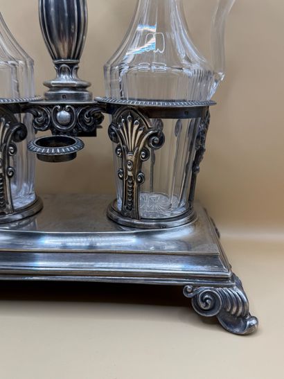 Oil and vinegar cruet in silver (950/1000)...