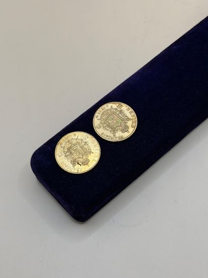 Suite de deux pièces de 50 francs or Napoléon...