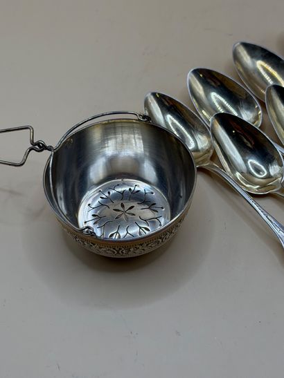 Suite of 10 silver and vermeil (950/1000)...