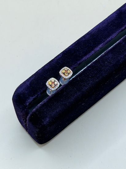 Pair of 18K (750/1000) rose gold earrings...