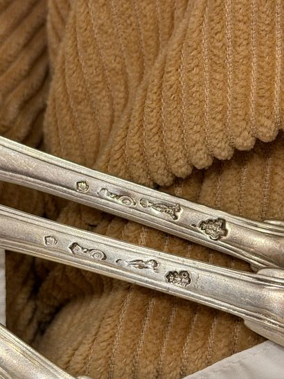 ANCIEN RÉGIME 
Suite of four forks in silver...