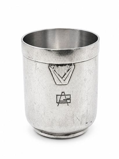 CHRISTOFLE 
Timbale en métal argenté chiffrée...