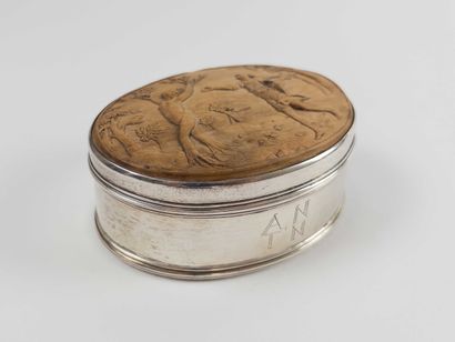 Augsburg.
Oval molded box engraved with the...