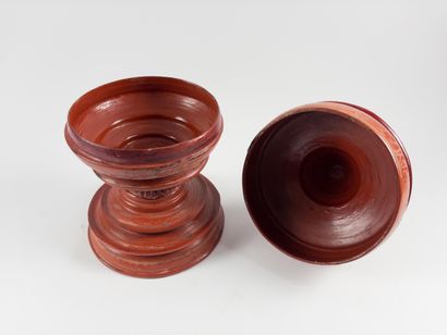 Hsun-Ok.
Buddhist offering receptacle. Decorated...