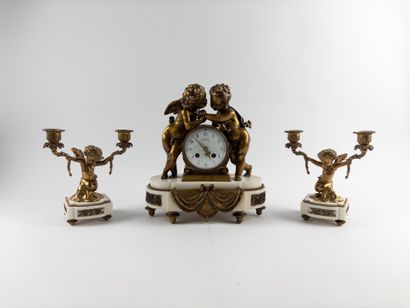 Brussels Bronze Company.
Fireplace set consisting...