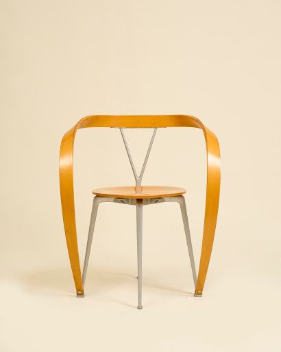 Andrea BRANZI (1938-2023)
'Revers'
Fauteuil
Frêne...