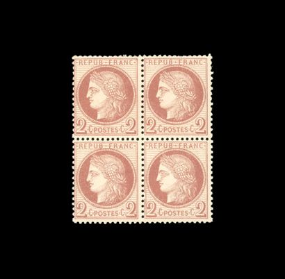 2c. Rouge-brun. Bloc de 4 dont 1 avec trait...
