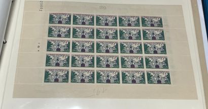France SM : Lot de timbres en feuilles en...