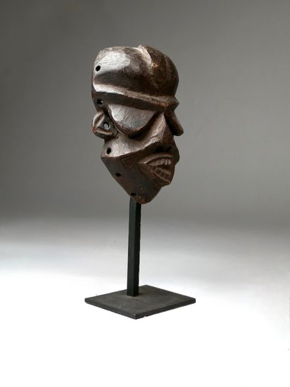 Masque mbuya Pende, République Démocratique...