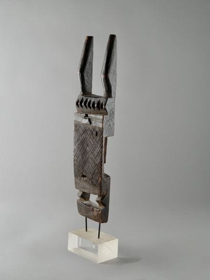 Serrure Dogon, Mali
Bois
H : 29 cm

Provenance...