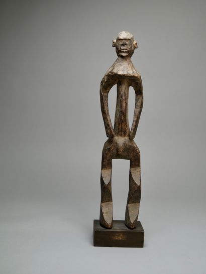 Mumuye anthropomorphic figure
Nigeria
Carved...