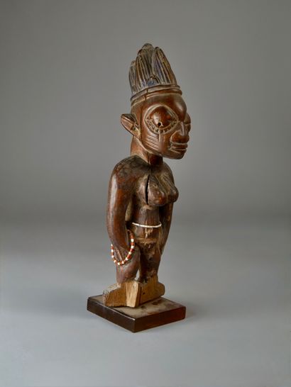 Ibedji Yoruba statuette, Nigeria
Wood, pigments,...