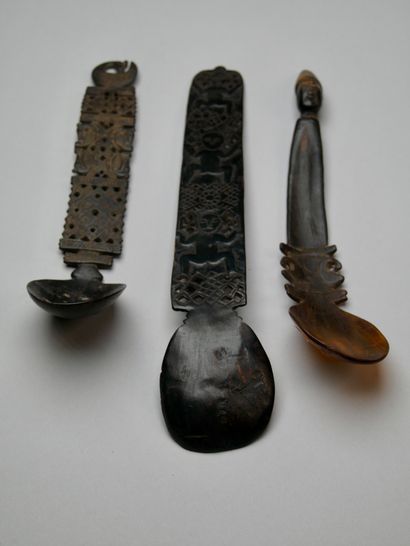 Set of 7 spoons
Indonesia
Heights: 22.5 cm,...