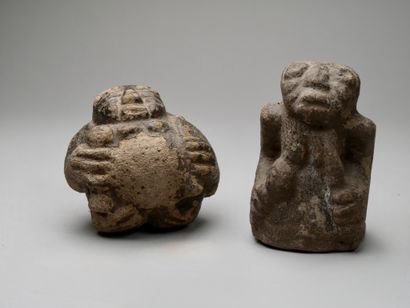 Set of two anthropomorphic monoliths. 
River...