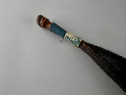 Chasse-mouche Lwena, Angola
Bois, crins
...