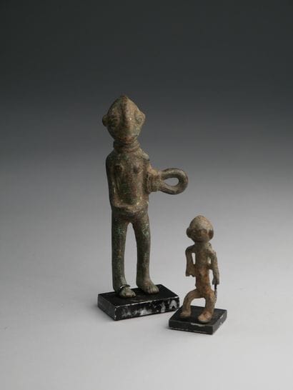 Lot de deux personnages Lobi - Akan
Burkina...