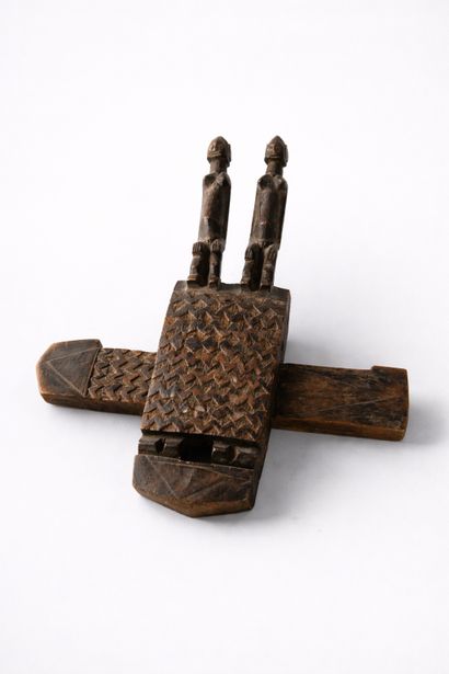 Serrure Dogon, Mali
Bois
H : 53 cm
Provenance...