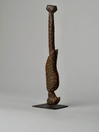 Object representing a bird
Height: 18 cm
An...