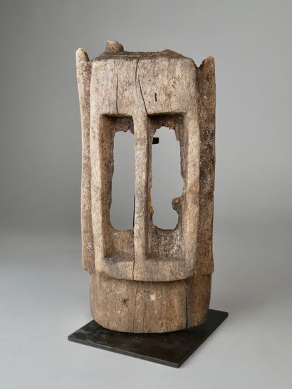 Masque Dogon, Mali, Bois
H : 34 cm
Masque...