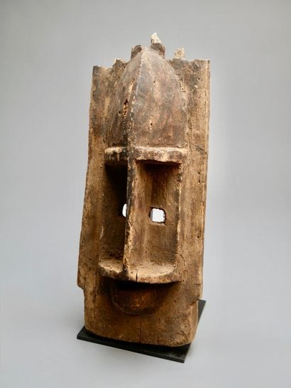 Masque Dogon, Mali
Bois
H : 43 cm

Le visage,...