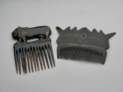 1 wooden comb
West Africa
Height: 13 cm
1...