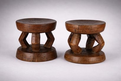 Lot de 2 sièges à base
Sénoufo
Côte d’Ivoire
Lot...