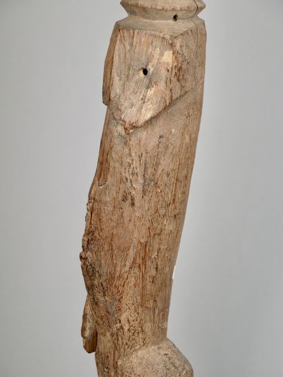 Statue Lobi, Burkina Faso
Bois
H : 53,5 cm
Provenance...
