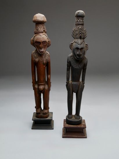 Ensemble de deux figures masculines Sépik,...