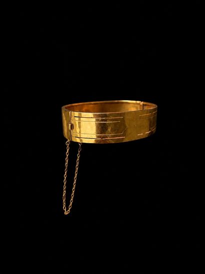 Solid 18-karat yellow gold bracelet. 
Weight:...