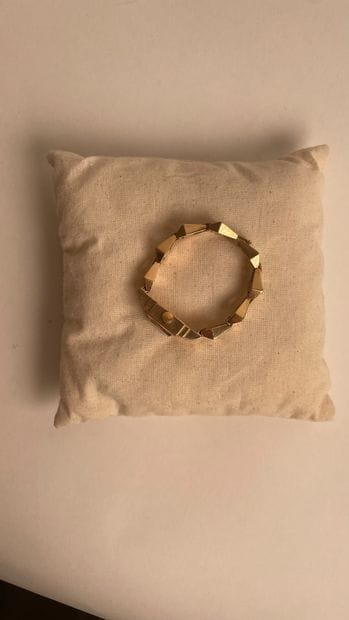 Montre de femme tank, le bracelet à maillon...