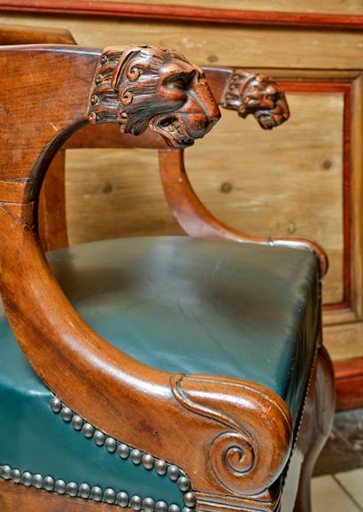 Desk armchair in wood and mahogany veneer....