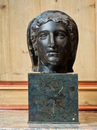 Sculpture in black Belgian marble representing...