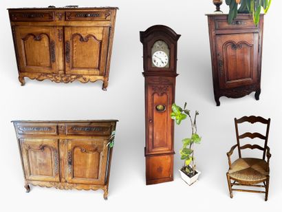 set of furniture including : 
- two rustic...
