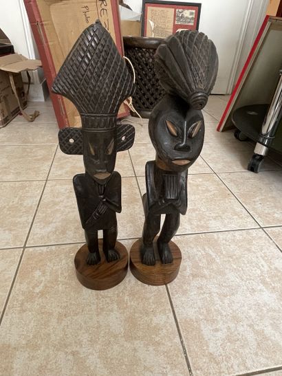 Two African wooden SCULPTURES, Chief and...