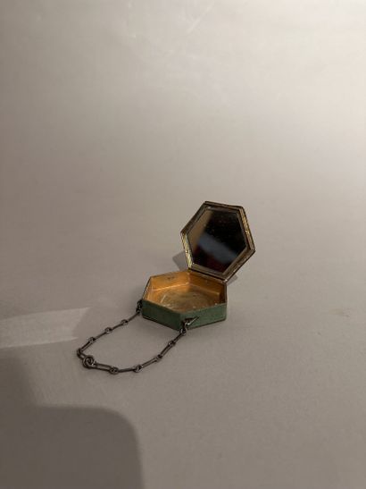 POUDRIER in gilt silver and stingray, Minerve...