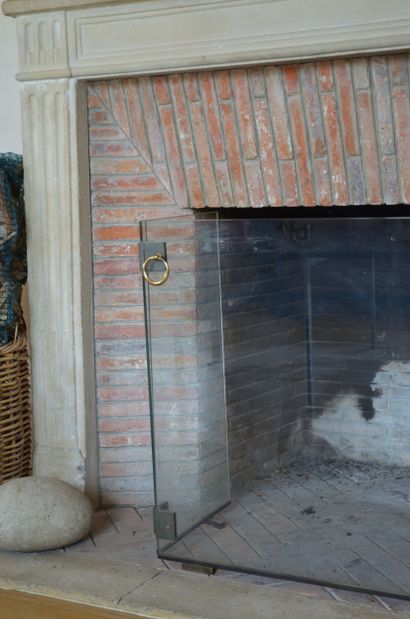 French work
Glass and brass fire screen 
Circa...