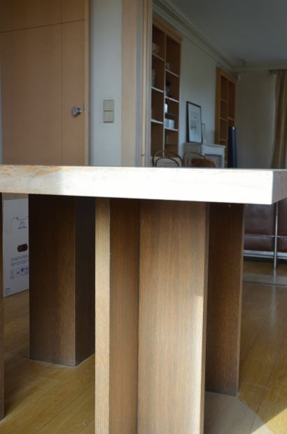 Modern work
Stained oak veneer dining table,...
