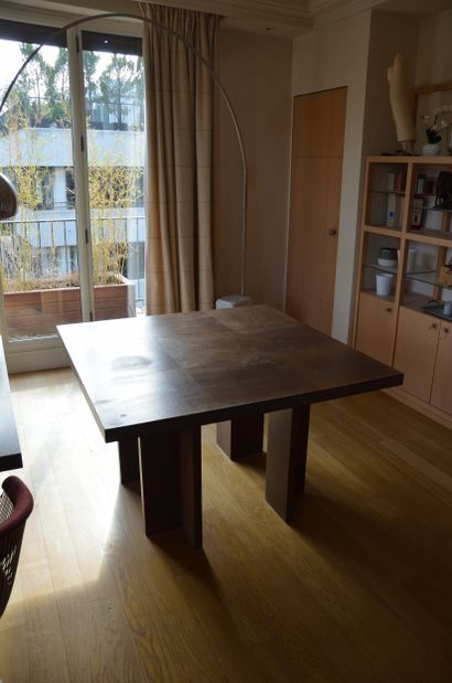 Modern work
Stained oak veneer dining table,...