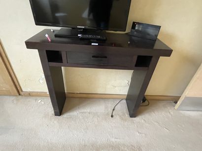 CHINE - Petit BUFFET bas en bois exotique...