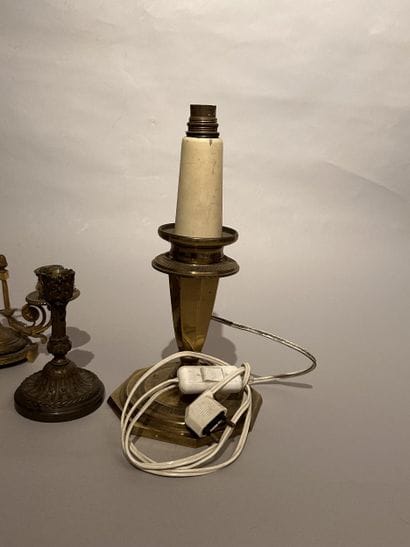 Ensemble de LUMINAIRES : flambeau en bronze...