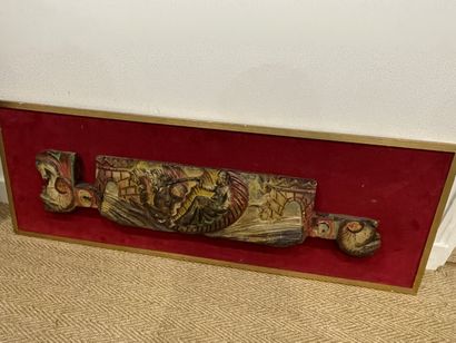 PANNEAU de bois sculpté et peint représentant...