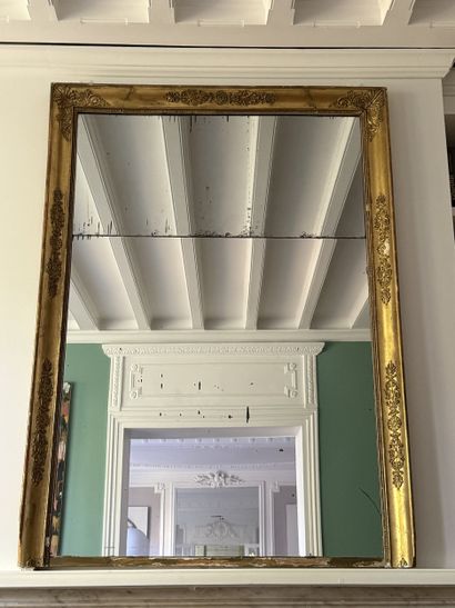 Fireplace mirror with gilded wood surround...